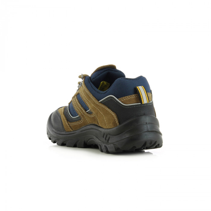 Chaussure haute de sécurité S3 professionnelle de travail en cuir ISO EN  20345 S3 homme logistique artisan transport chantier, CH564